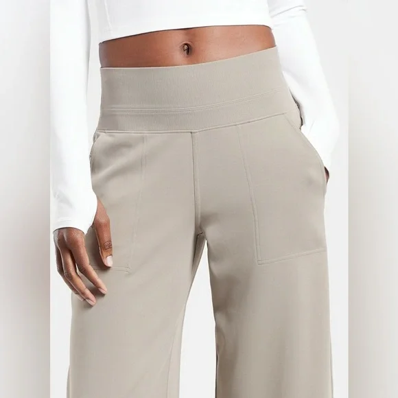 🩷ATHLETA VENICE WIDE LEG HIGH WAISTED HIGH RISE BEIGE NEUTRAL PANT SIZE MEDIUM - Picture 6 of 13